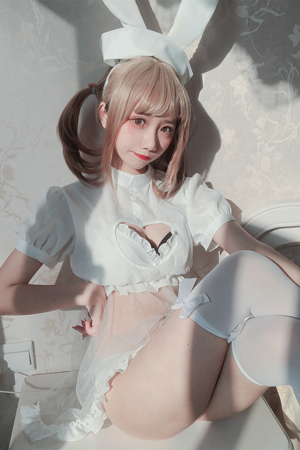 果咩酱w NO.015 兔子护士 [12P-63MB]