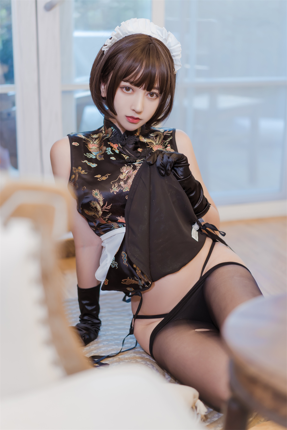 过期米线线喵 黑丝旗袍 [43P]