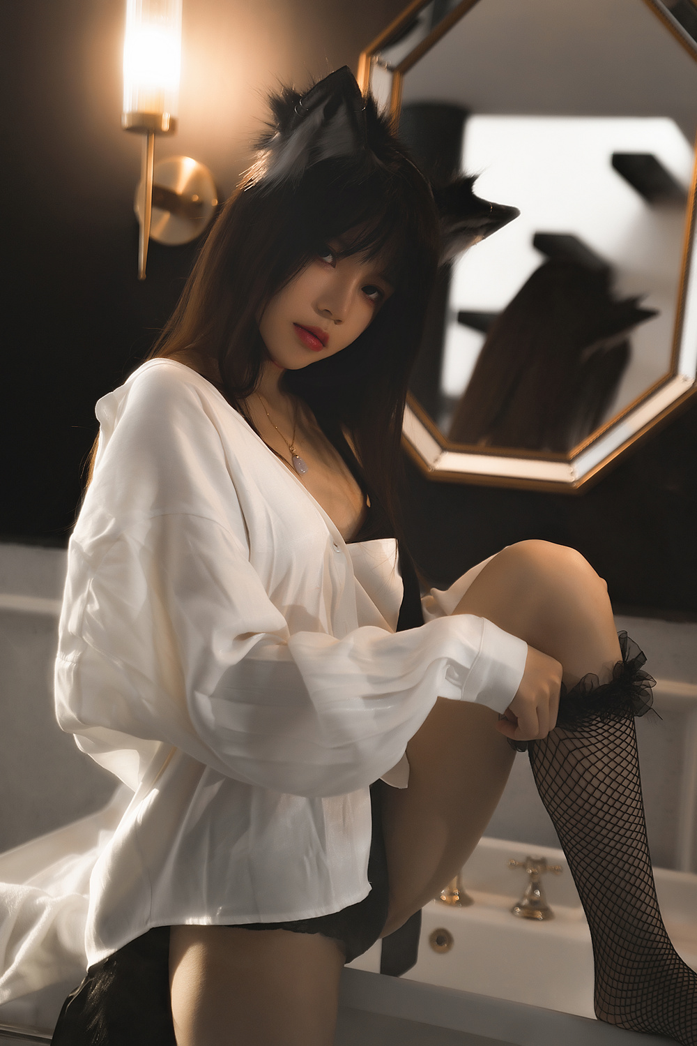 桜桃喵 – 狼来了02 [43P1.13G]
