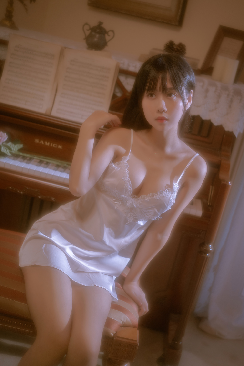 萌芽儿o0 NO.018 遐 私房 [43P1G]