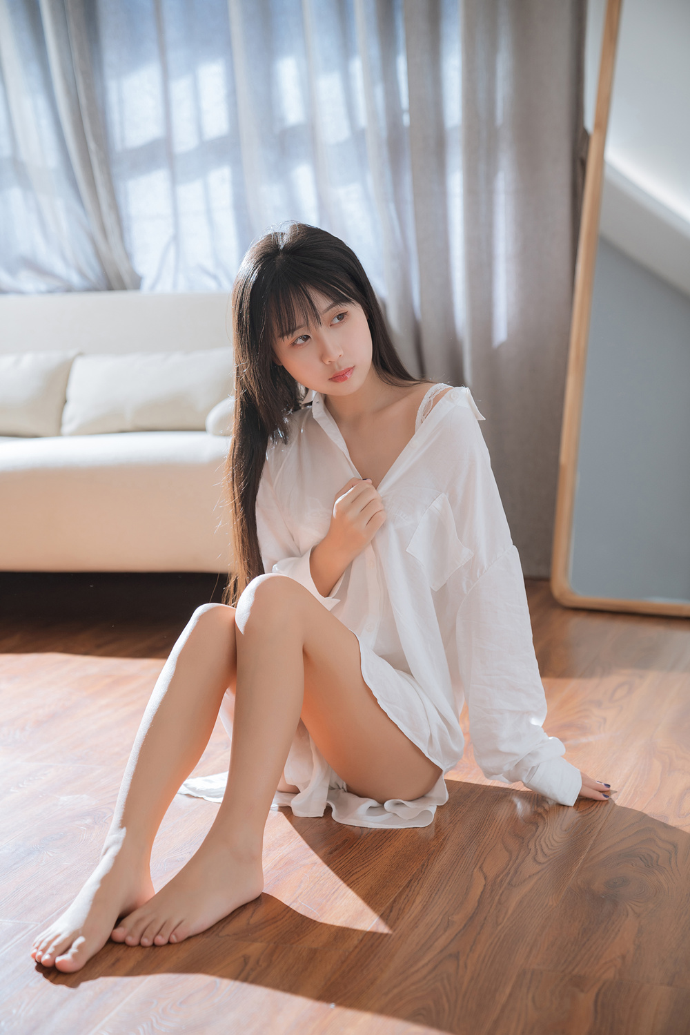 萌芽儿o0 NO.005 浴缸 [72P1.76G]