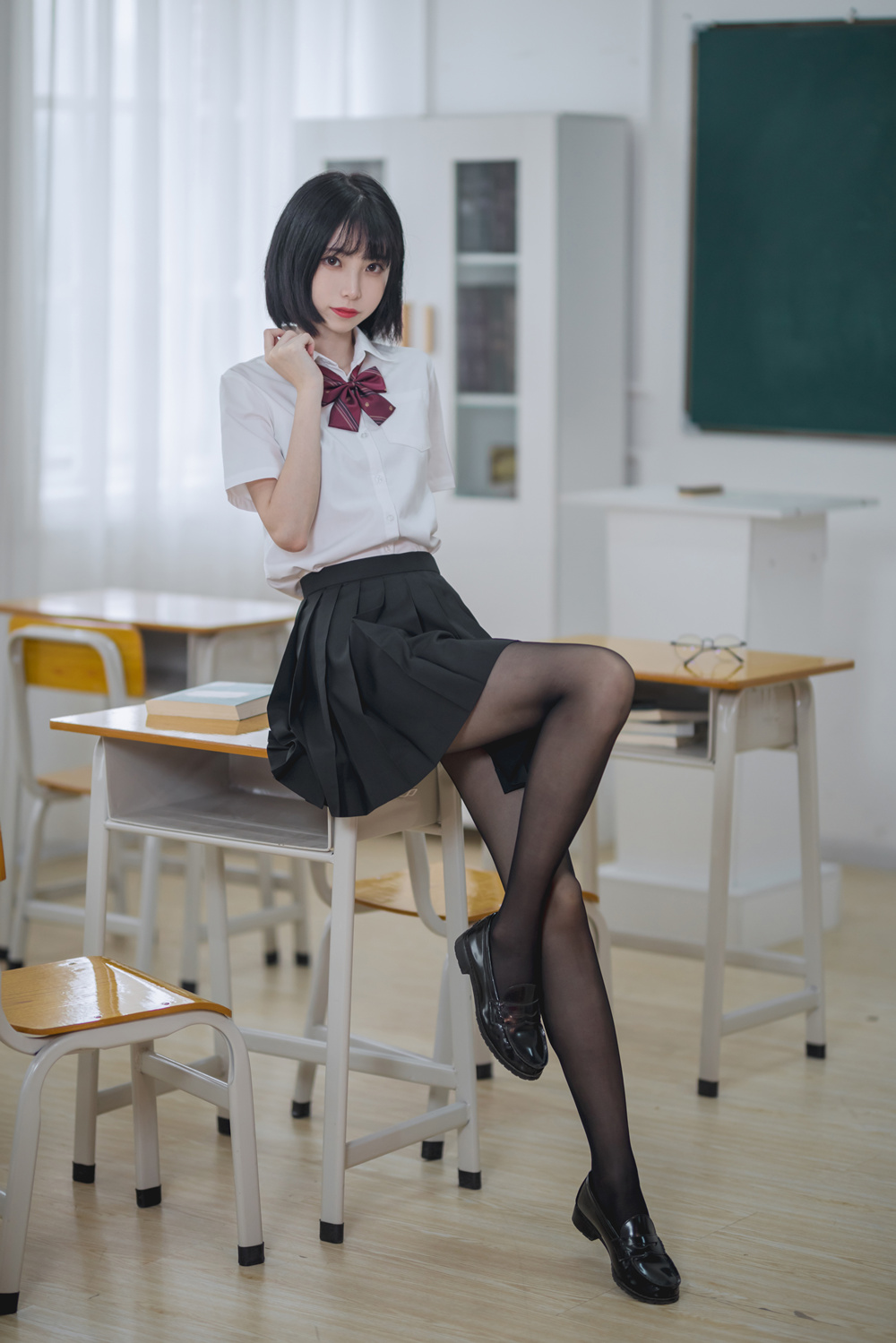 许岚LAN NO.001 教室jk黑丝 [40P-426MB]