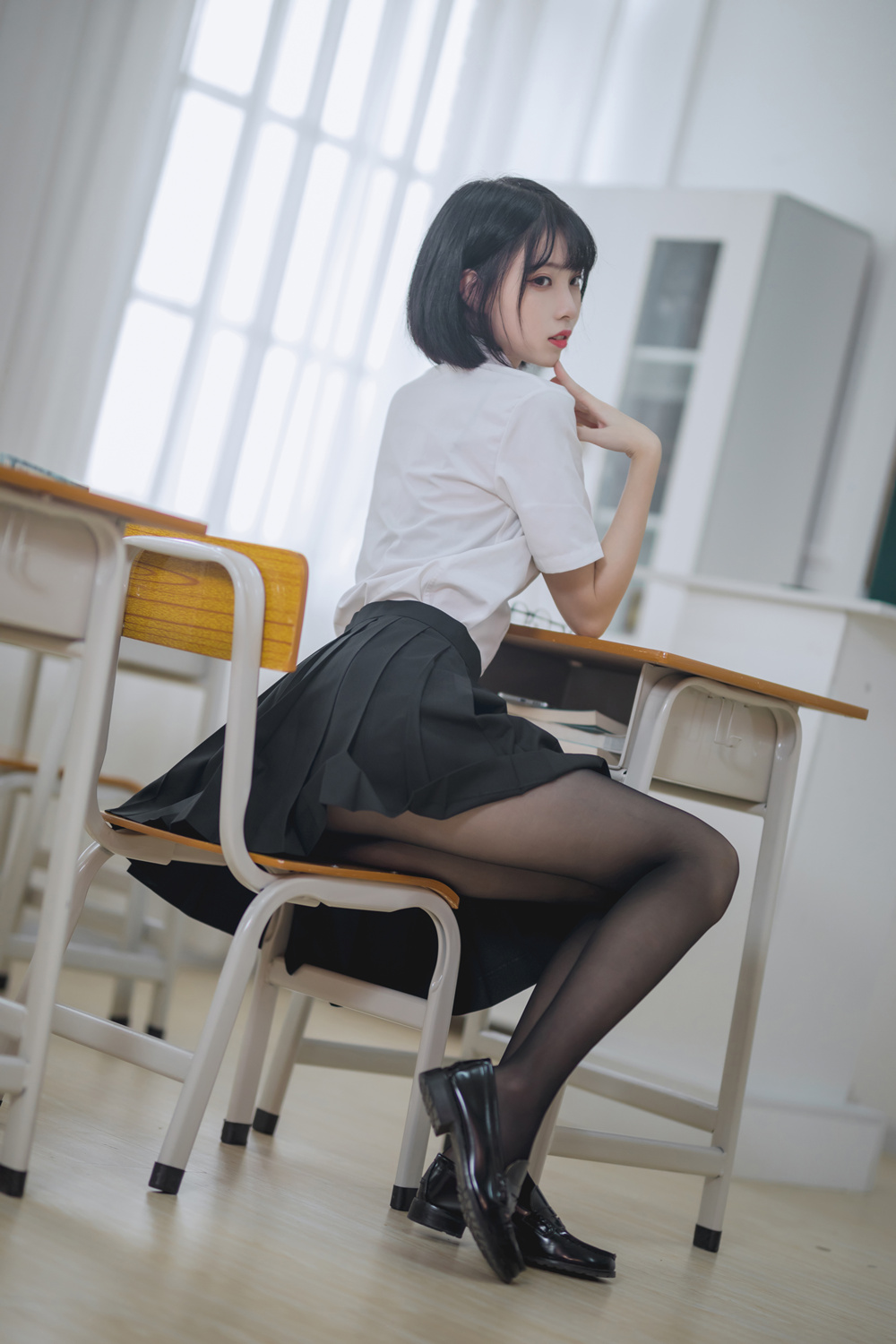 许岚LAN NO.001 教室jk黑丝 [40P-426MB]