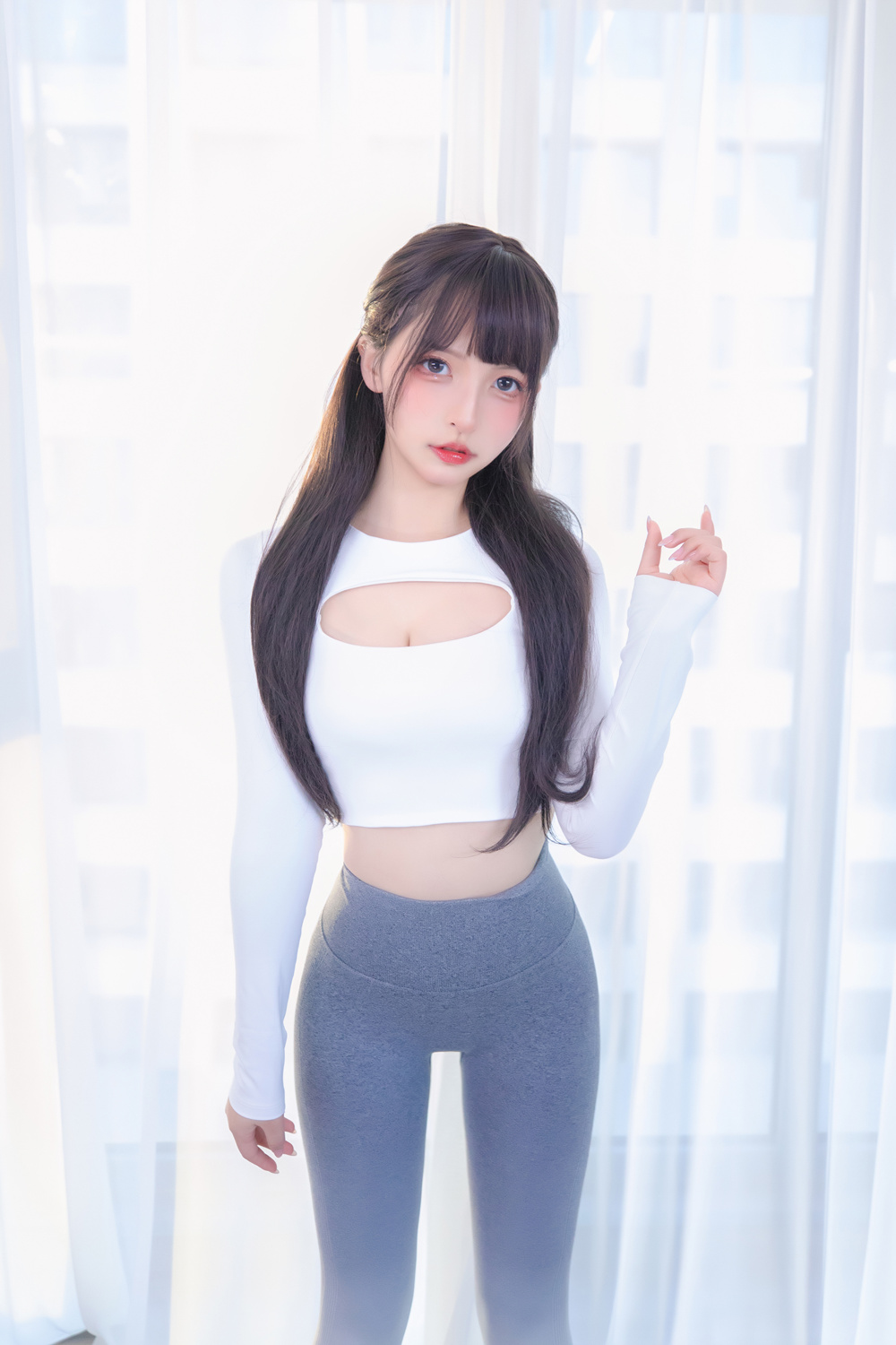 神楽坂真冬 – 瑜伽少女 [75P207M]