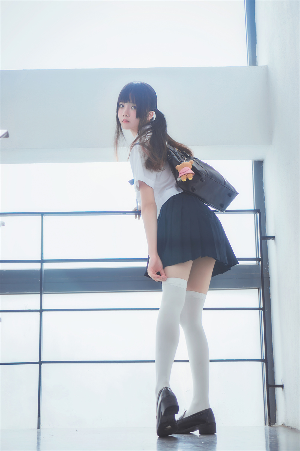 桜桃喵 VOL.004 [39P] 蓝白水手服