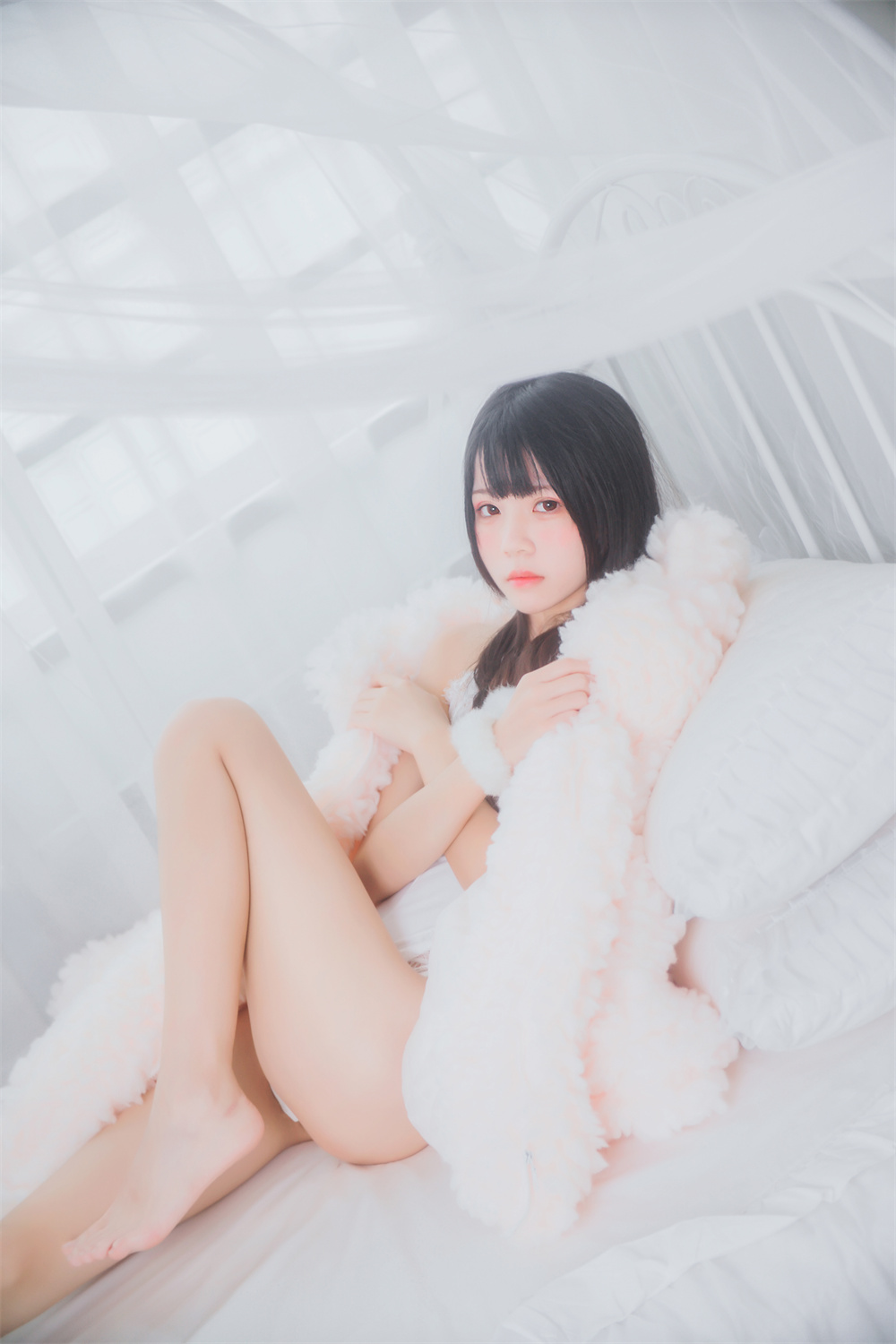 桜桃喵 VOL.037 [46P] 冬眠系列-纯白私房
