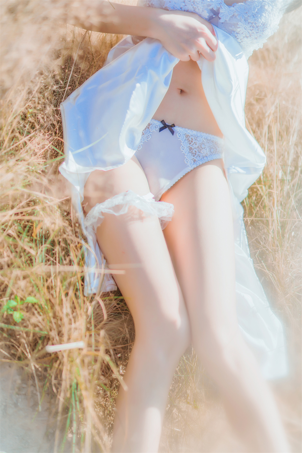 桜桃喵 VOL.062 [48P] 原野上的浪漫