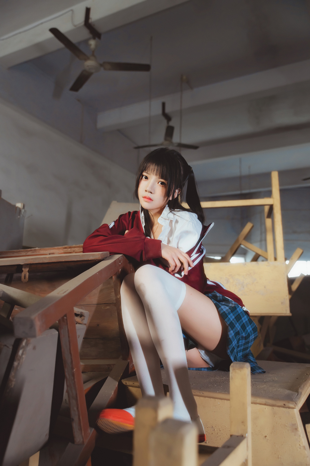 桜桃喵 VOL.064 [38P] 废弃教室