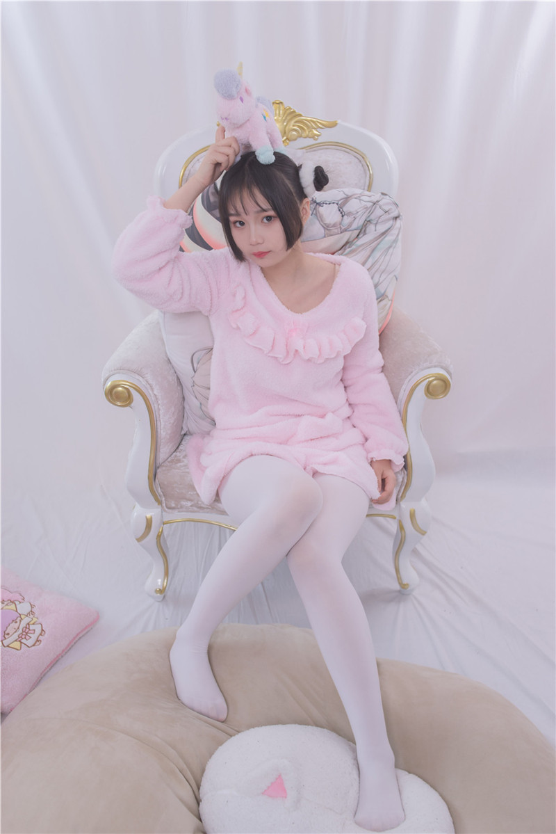 轻兰映画 VOL.017 [77P]